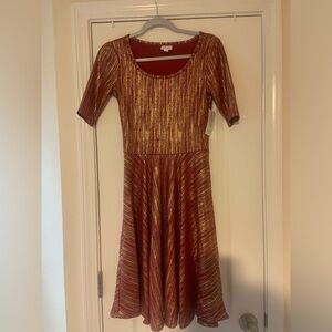 NWT LuLaRoe Nicole Small Red Gold